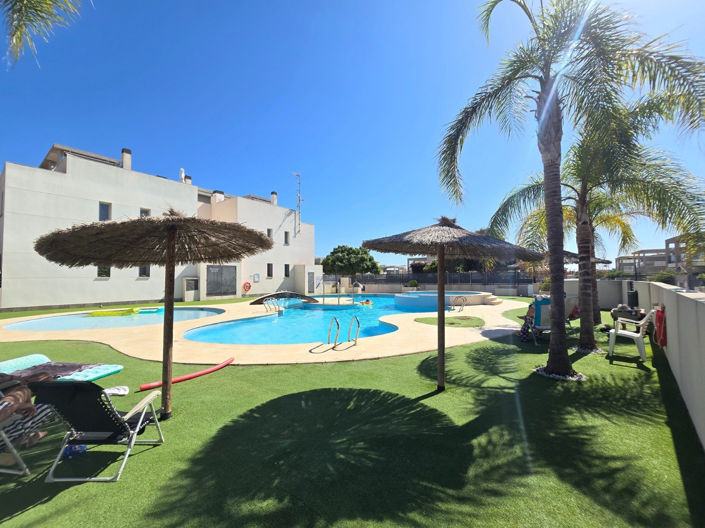 Image No.1-Appartement de 2 chambres à vendre à Torrevieja