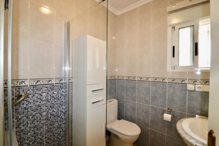 Image No.12-2 Bed Villa for sale