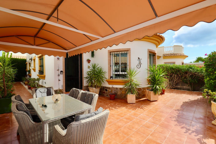 Image No.2-2 Bed Villa for sale