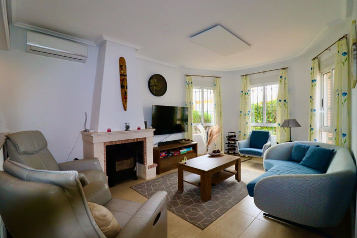 Image No.5-2 Bed Villa for sale