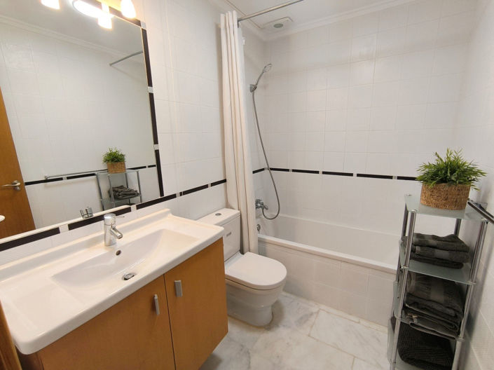 Image No.14-2 Bed Bungalow for sale