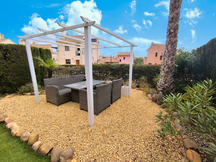 Image No.17-2 Bed Bungalow for sale