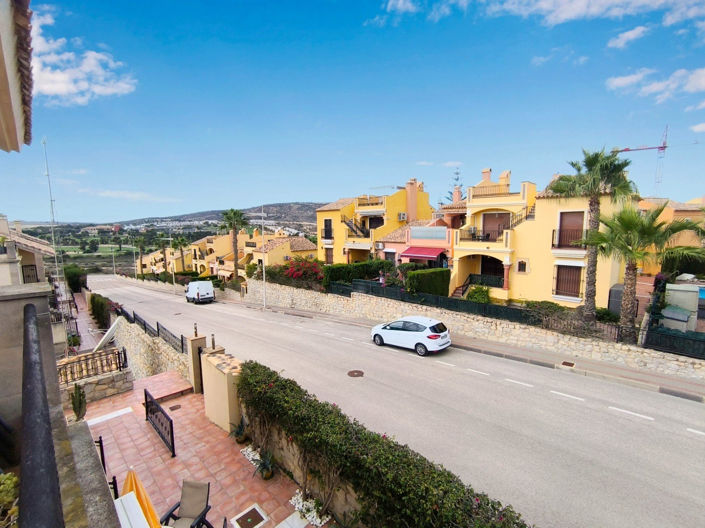 Image No.20-2 Bed Bungalow for sale