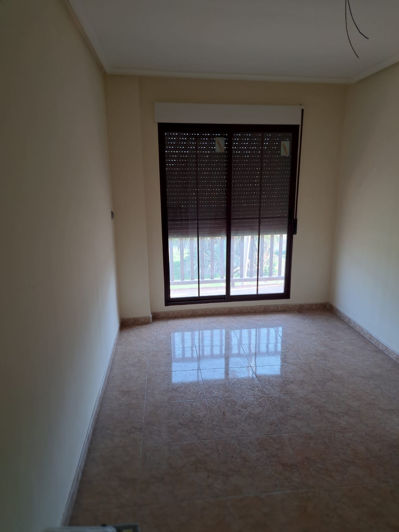 Image No.13-3 Bed Apartment for sale