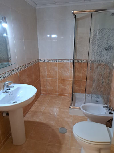 Image No.18-3 Bed Apartment for sale