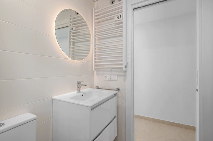 Image No.17-2 Bed Apartment for sale