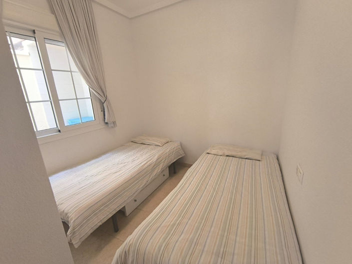 Image No.9-Appartement de 2 chambres à vendre à Alicante