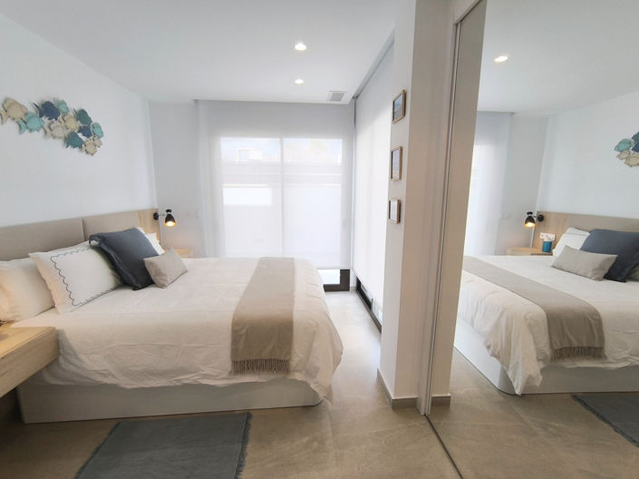 Image No.12-Villa de 3 chambres à vendre à Alicante