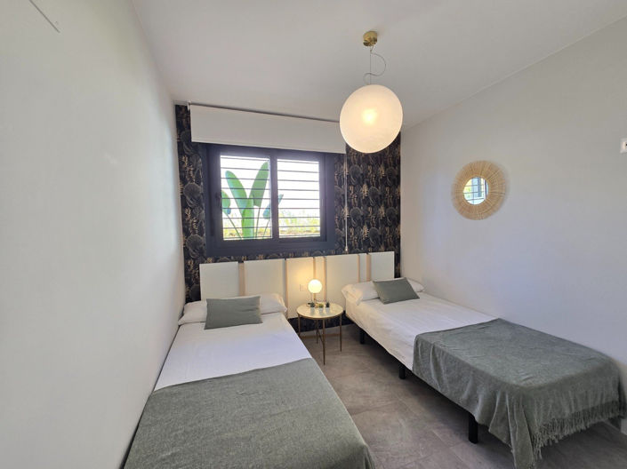 Image No.16-2 Bed Apartment for sale