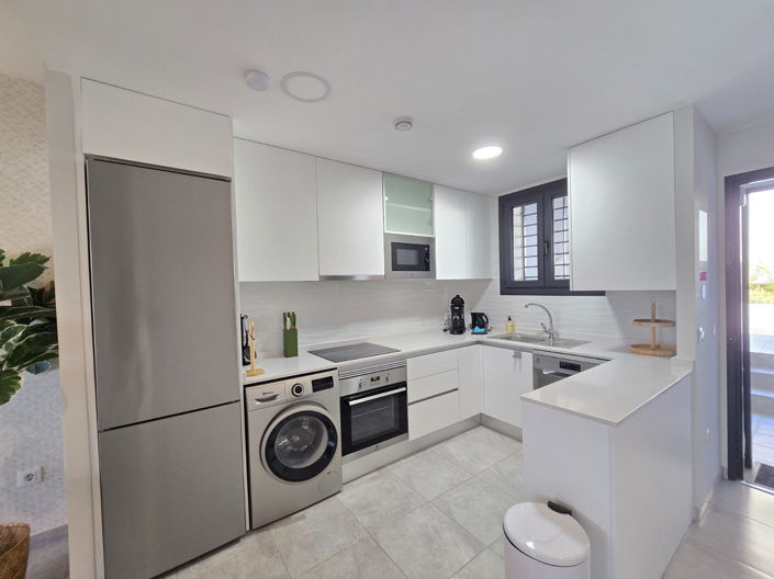 Image No.4-2 Bed Apartment for sale