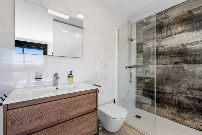 Image No.14-4 Bed Villa for sale