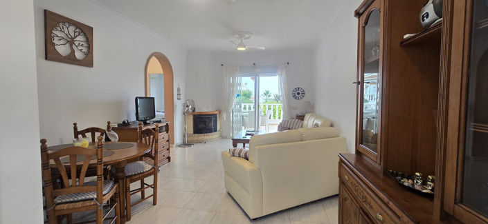 Image No.6-2 Bed Bungalow for sale