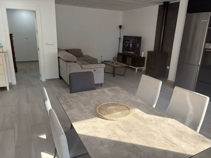 Image No.3-5 Bed Townhouse for sale