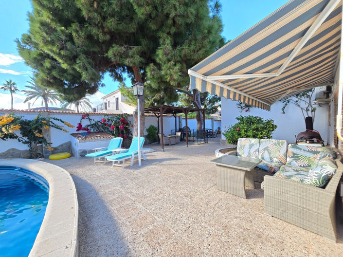 Image No.11-5 Bed Villa for sale