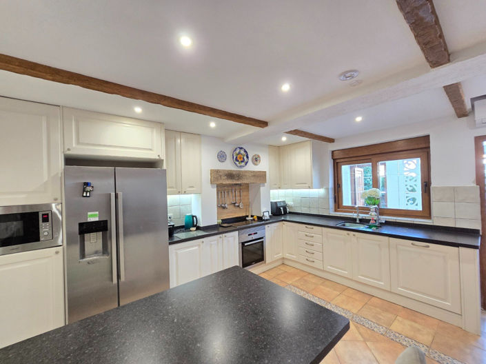 Image No.35-5 Bed Villa for sale