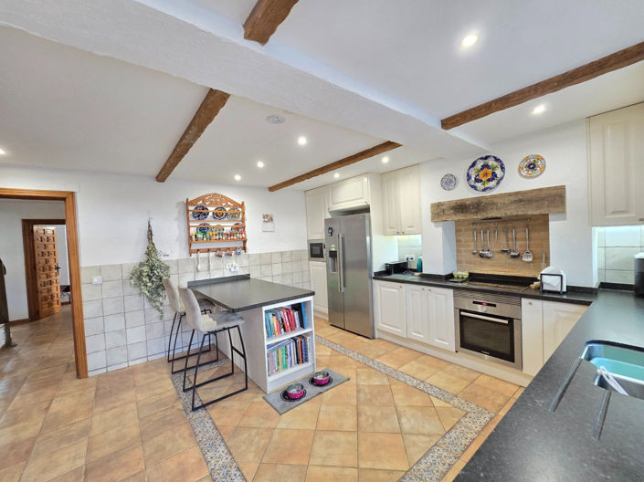 Image No.36-5 Bed Villa for sale