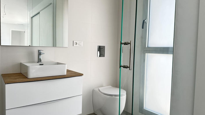 Image No.17-4 Bed Villa for sale