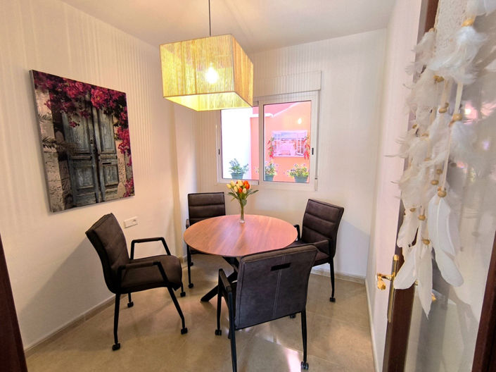 Image No.10-4 Bed Townhouse for sale