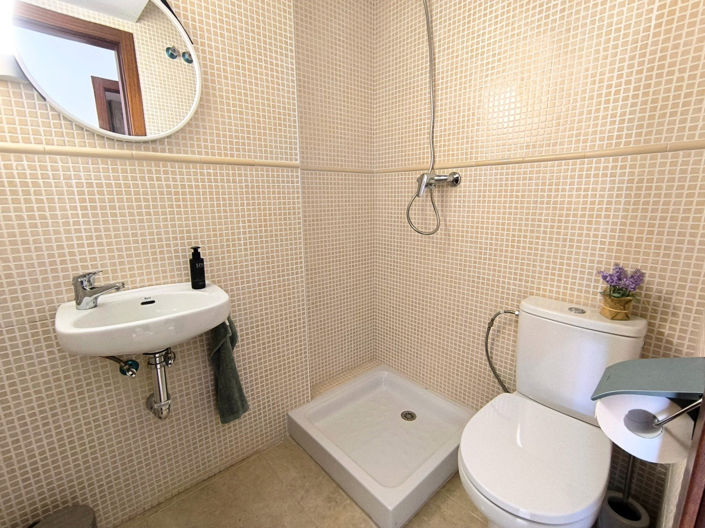 Image No.11-4 Bed Townhouse for sale