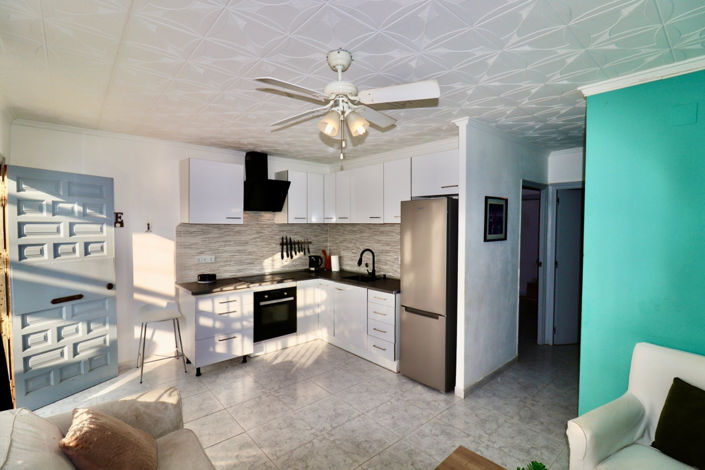 Image No.4-2 Bed Townhouse for sale