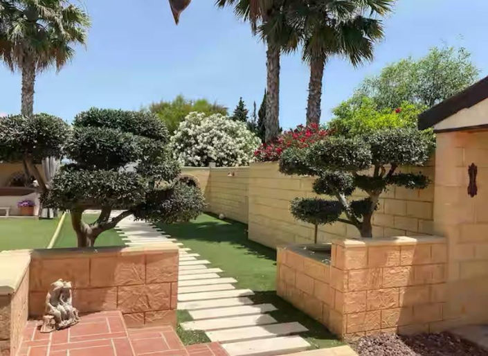 Image No.4-Villa de 5 chambres à vendre à Alicante