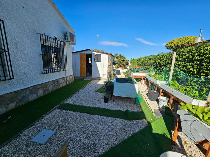 Image No.17-4 Bed Villa for sale