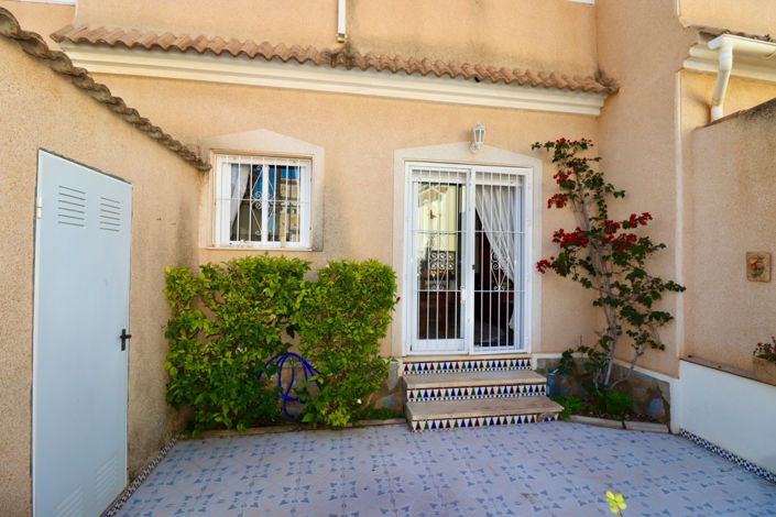 Image No.23-3 Bed Townhouse for sale