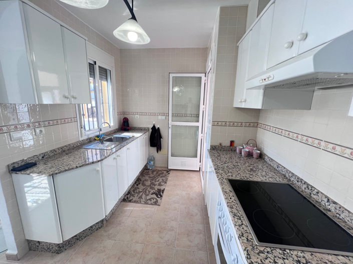 Image No.16-3 Bed Bungalow for sale