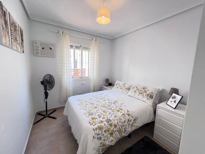 Image No.17-3 Bed Bungalow for sale