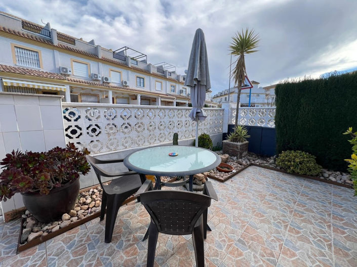 Image No.24-2 Bed Townhouse for sale