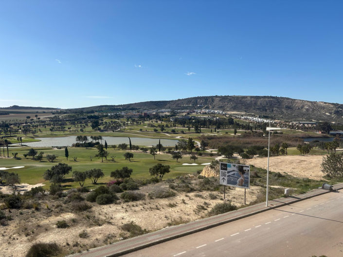 Image No.25-2 Bed Apartment for sale