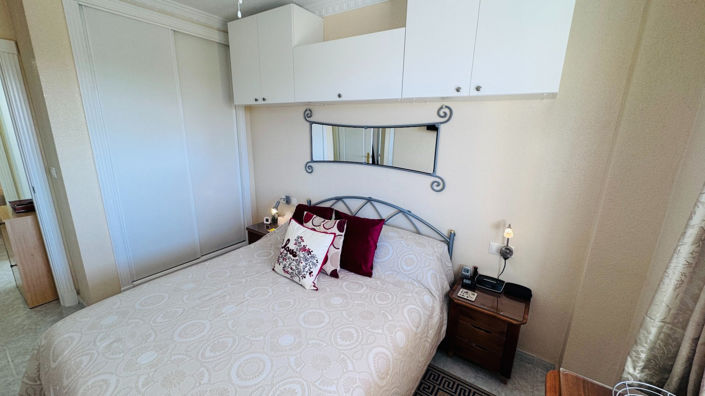 Image No.11-2 Bed Apartment for sale