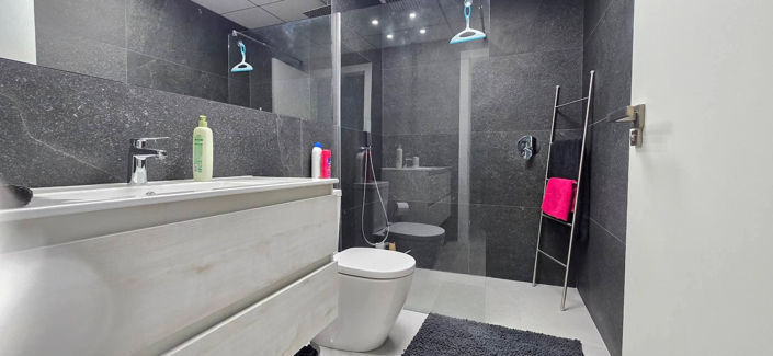 Image No.12-1 Bed Apartment for sale