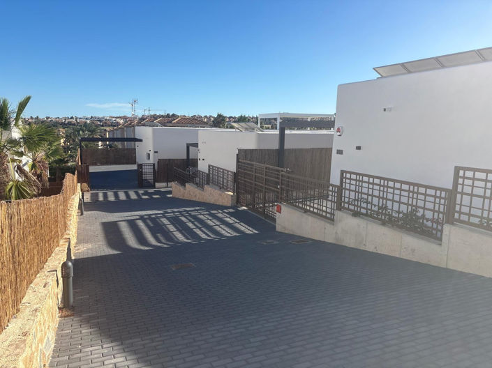 Image No.23-Villa de 3 chambres à vendre à Alicante