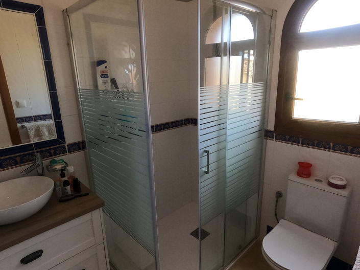 Image No.14-3 Bed Villa for sale