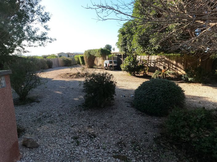 Image No.19-3 Bed Country House for sale