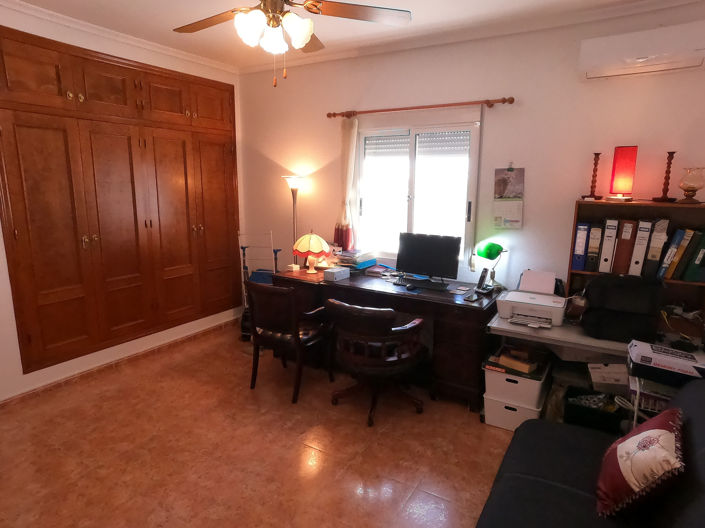 Image No.29-3 Bed Country House for sale