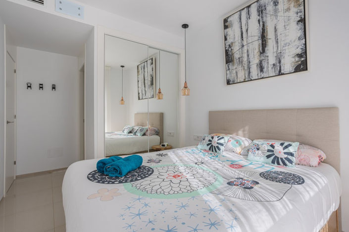 Image No.22-2 Bed Apartment for sale