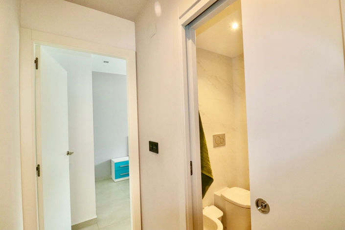 Image No.23-3 Bed Apartment for sale