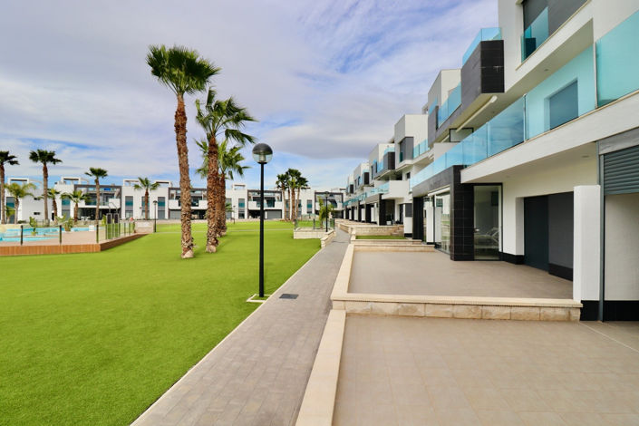 Image No.3-3 Bed Apartment for sale