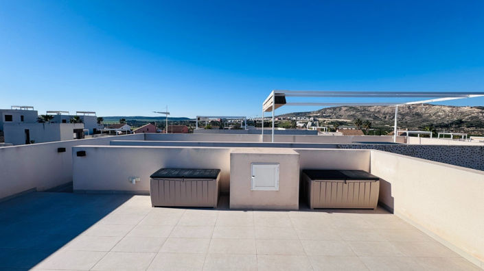 Image No.20-2 Bed Apartment for sale