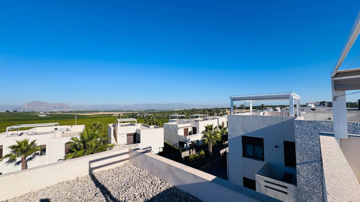 Image No.4-2 Bed Apartment for sale