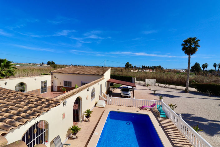 Image No.22-5 Bed Country House for sale