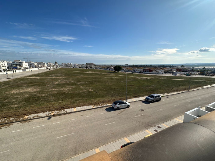 Image No.17-2 Bed Apartment for sale