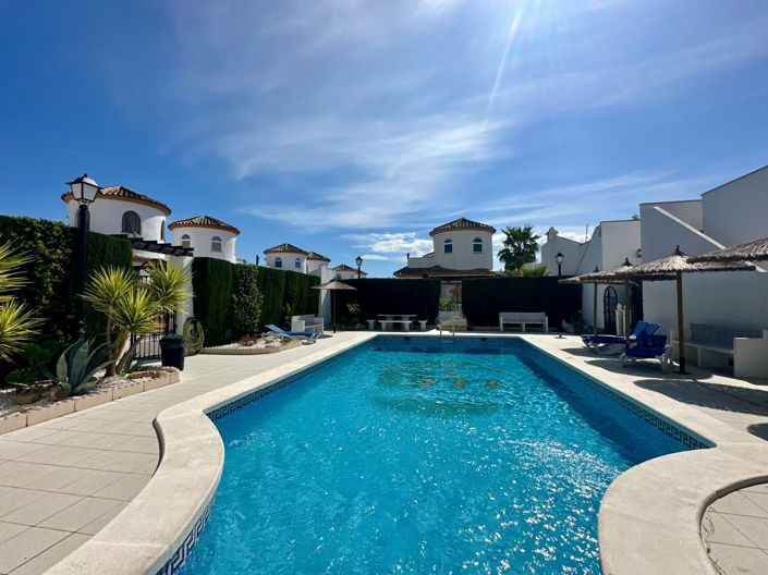 Image No.30-3 Bed Villa for sale