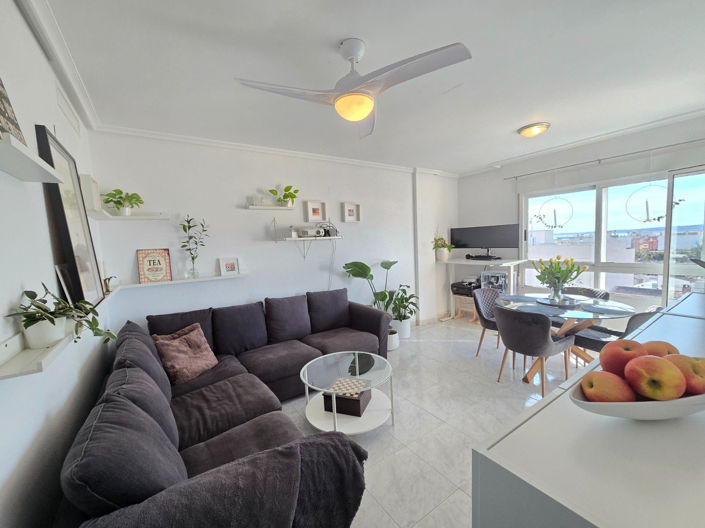 Image No.18-3 Bed Apartment for sale