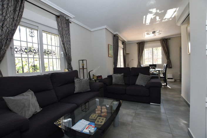 Image No.10-Villa de 3 chambres à vendre à Alicante