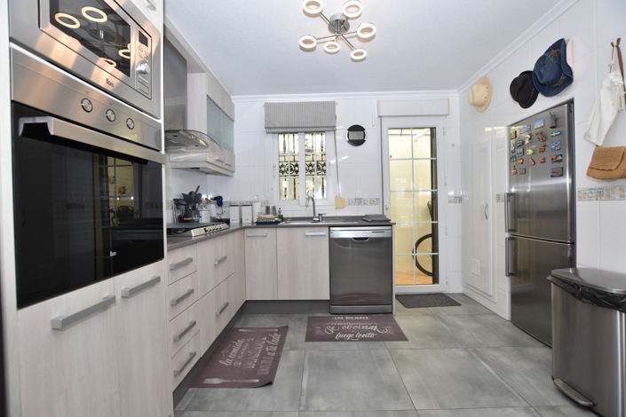 Image No.6-Villa de 3 chambres à vendre à Alicante