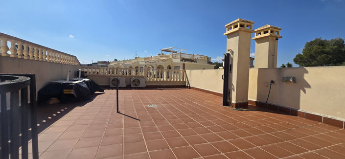 Image No.15-2 Bed Bungalow for sale