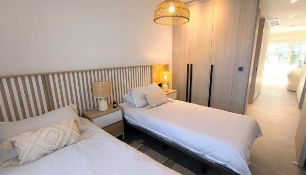 Image No.13-3 Bed Apartment for sale